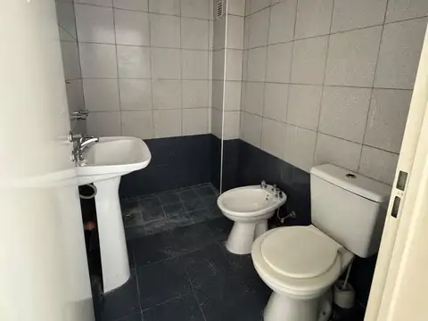 Jujuy 2200, Piso PB