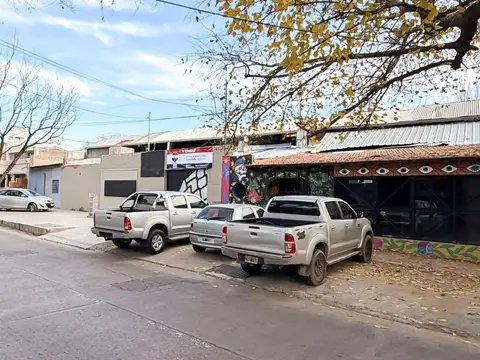 Galpon en Venta en Godoy Cruz, USD 228.000