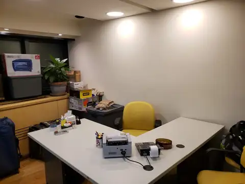 25 De Mayo 200, Piso 3