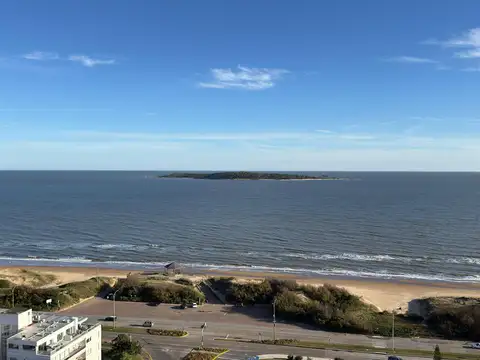 Departamento en Venta con 2 cocheras