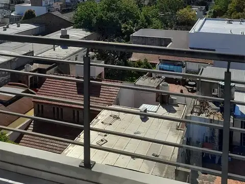 Departamento en Alquiler en Monte Castro, $ 1.100.000
