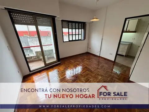 PH 2 Ambientes en Planta Alta con Balcón – Sin Expensas – Ubicación Estratégica