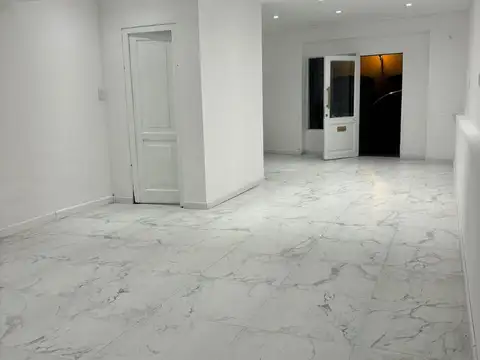 Local en Alquiler en Zona Centro, $ 900.000