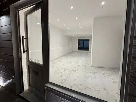 Local en Alquiler en Zona Centro, $ 900.000