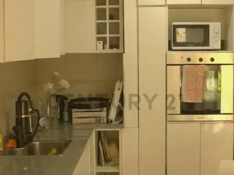 Departamento en Venta en Monte Castro, USD 239.900