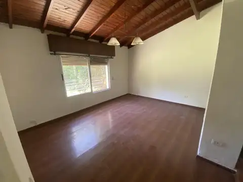 Casa en Alquiler 60 años