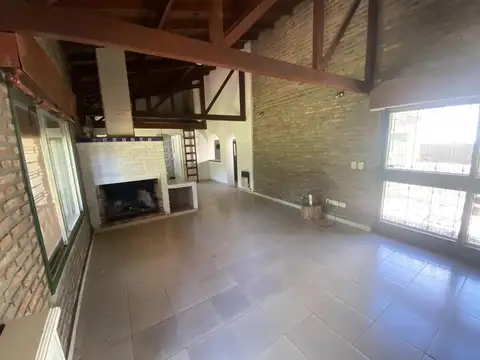 Casa en Alquiler de 1 dormitorio