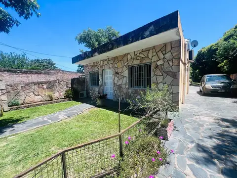 12 de Octubre  al 700