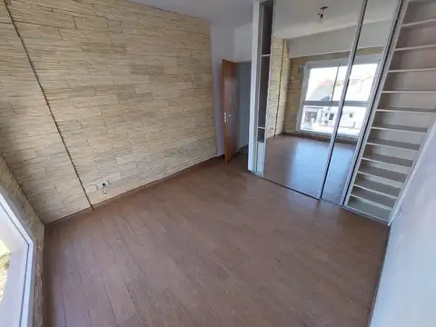 Departamento en Venta con 2 cocheras