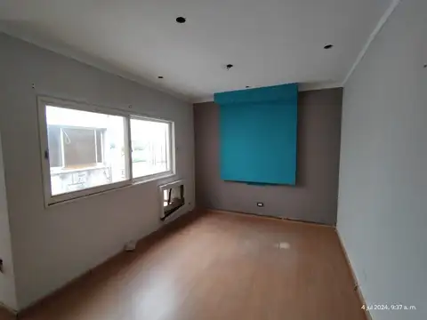 Cordoba 200, Piso 2