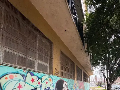 Galpon en Venta en Caseros, USD 150.000