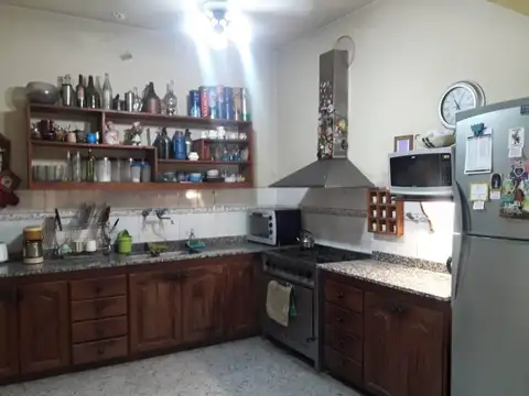 Casa en venta en Burzaco !