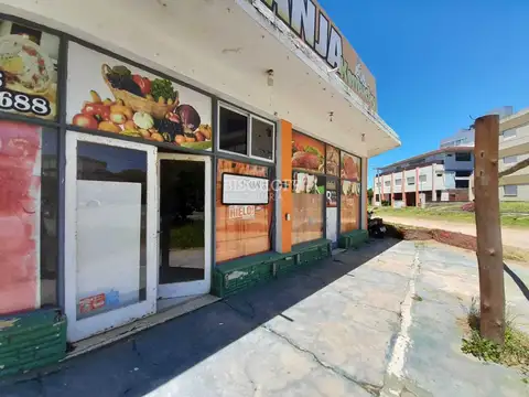 LOCAL COMERCIAL EN ALQUILER ANUAL