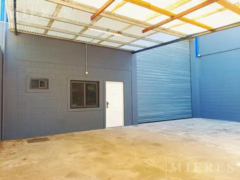 Local en Alquiler en Barrio Carupa, $ 3.750.000