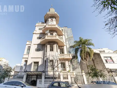 Oficina apta vivienda / VENTA / VILLA DEL PARQUE PALACIO DE LOS BICHOS