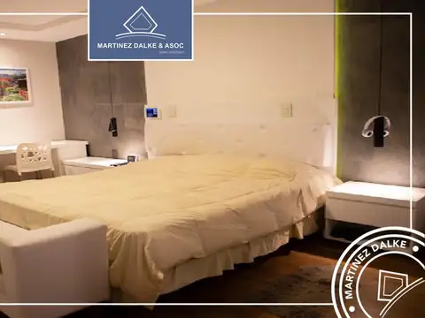 Departamento en Venta con 3 cocheras