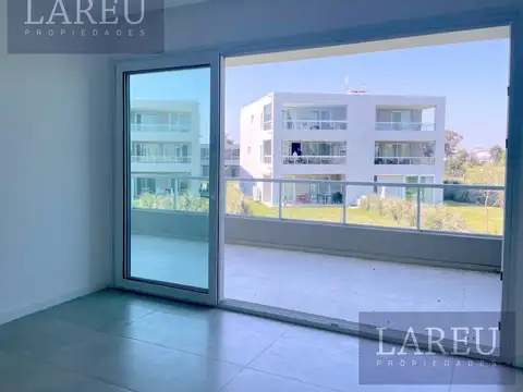 Departamento en Alquiler con 1 cocheras