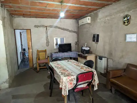Casa en Venta con 1 cochera