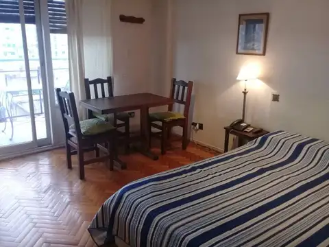 Callao y Perón , Piso 13