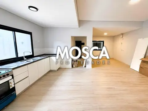 Casa en Venta en Moreno, USD 128.000