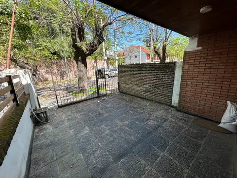 Casa en Alquiler en Carapachay, $ 1.300.000