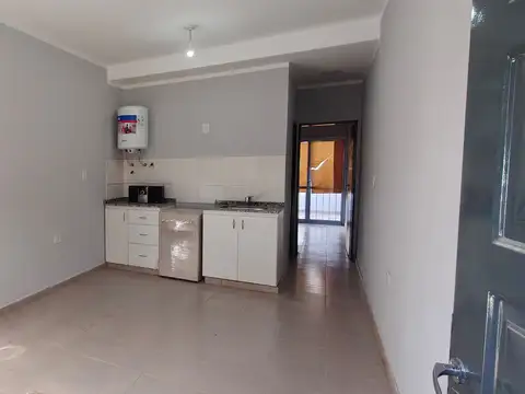 Departamento en Alquiler en Chacabuco, $ 395.000