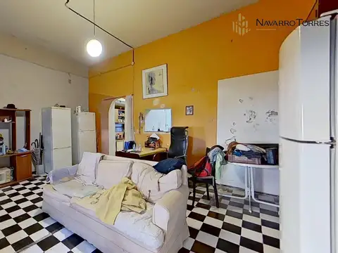 Casa 9 ambientes con 4 baños