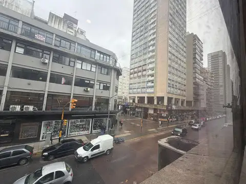 Oficina en Alquiler en Centro, $ 300.000