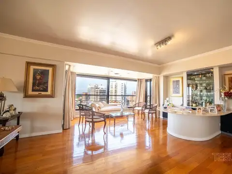 Departamento en Venta de 4 dormitorios