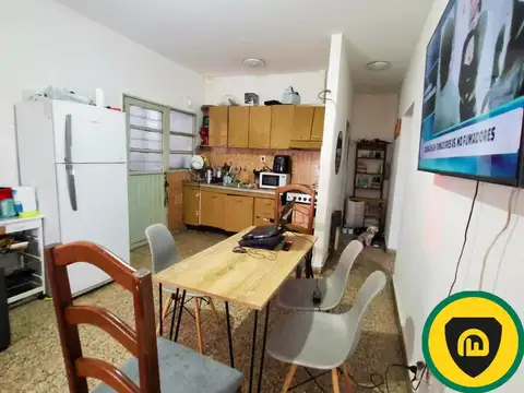 Casa 3 ambientes con 1 baño