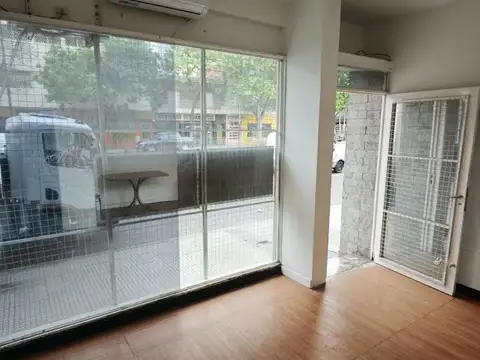 Avenida Juan Bautista Justo 5000