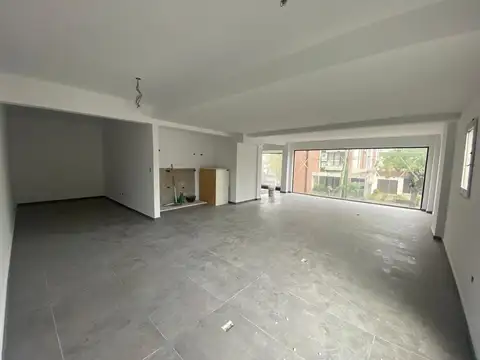 Local en Alquiler en Ituzaingó Norte, USD 2.000