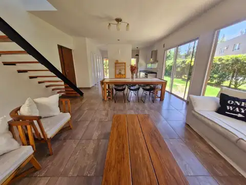 Casa en Venta en La Cañada de Pilar - Los Robles, USD 189.000