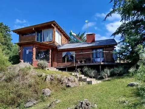 Venta de 2 Casas con pileta y plantación de lavandas en ATOS PAMPA