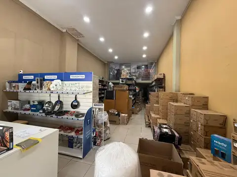 VENTA EN BLOCK LOCALES + DEPARTAMENTOS - VILLA DE MAYO