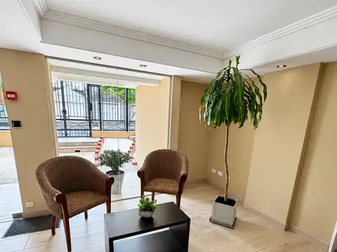 Departamento en Venta con 3 cocheras
