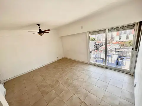 Alquiler - 4 amb Apto profesional - Pco. Rodriguez 4872