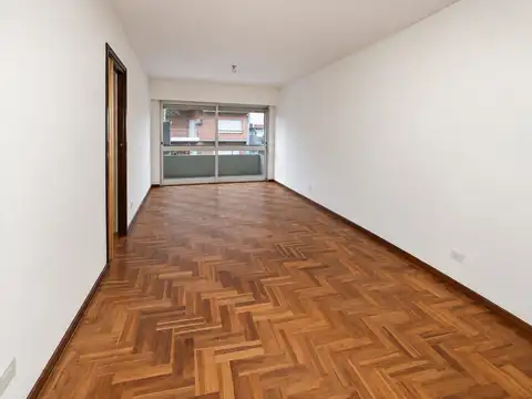 Departamento 5 ambientes con 2 baños