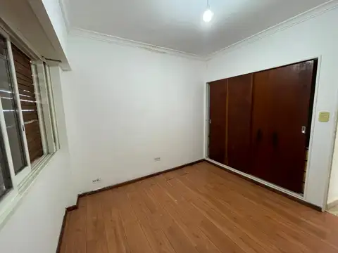 Departamento en Venta en Ramos Mejía, USD 53.000