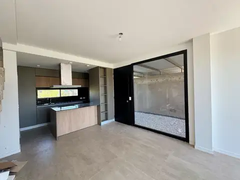 Casa en Venta en Funes Norte, USD 120.000