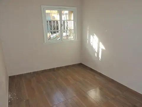 Venta de Departamento 2 ambientes con patio, San Cristobal. E-FURIO.