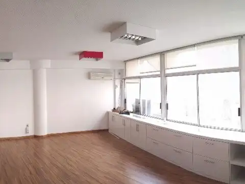 VENTA  Oficina 62m2 - Torre El Gaucho - CORDON