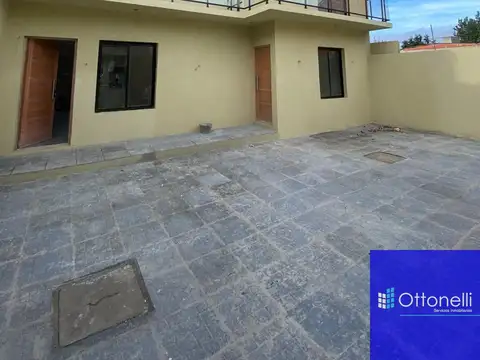 Dúplex en venta c/ cochera en Santa Teresita