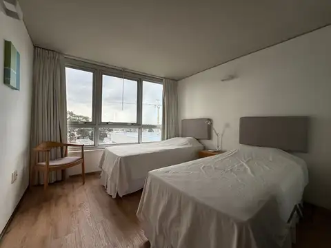 Apartamento en venta de 2 dormitorios c/ cochera en Canelones