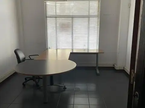 Oficina en Venta 20 años