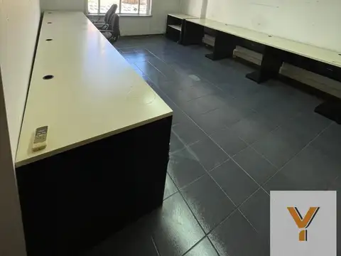 Oficina en Venta en Monserrat, USD 215.000