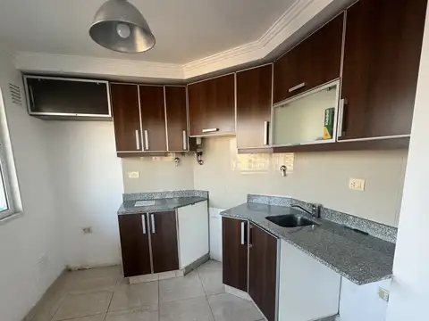 Departamento 4 ambientes con 2 baños