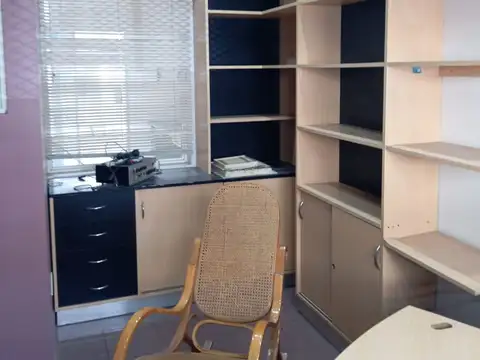 Depto Tipo Casa en Alquiler de 4 ambientes