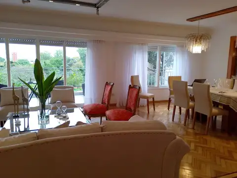 Departamento 4 ambientes con 2 baños