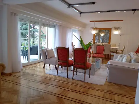 Departamento en Venta de 4 dormitorios